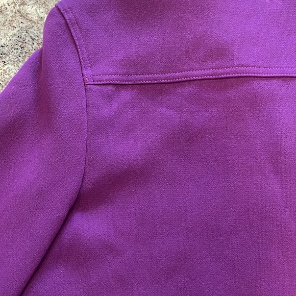 EUC Focus 2000 purple lined hidden button blazer - Picture 14 of 15